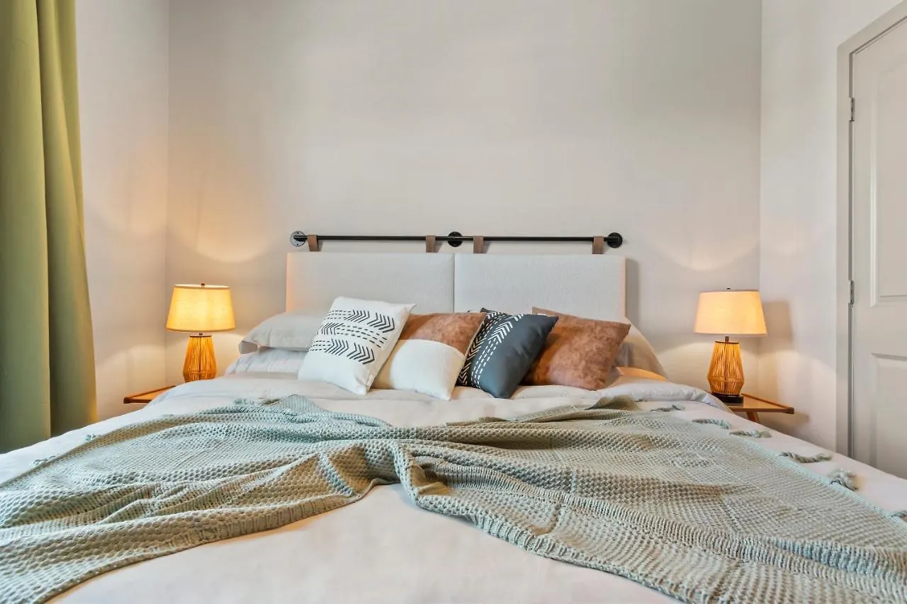 Luxury Condo In Ybor City Tampa W/Pool Access