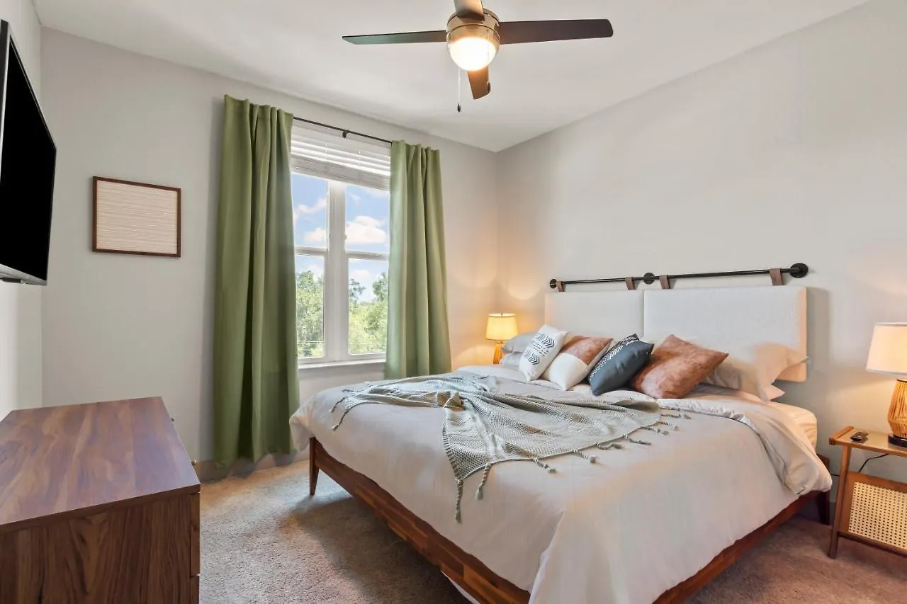Apartment Luxury Condo In Ybor City Tampa W/Pool Access