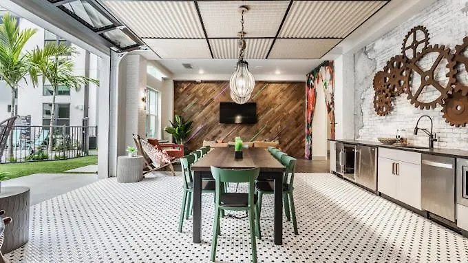 Luxury Condo In Ybor City Tampa W/Pool Access United States
